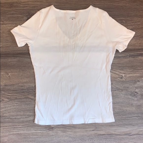 TOMMY HILFIGER Ribbed Tee - Picture 2 of 5